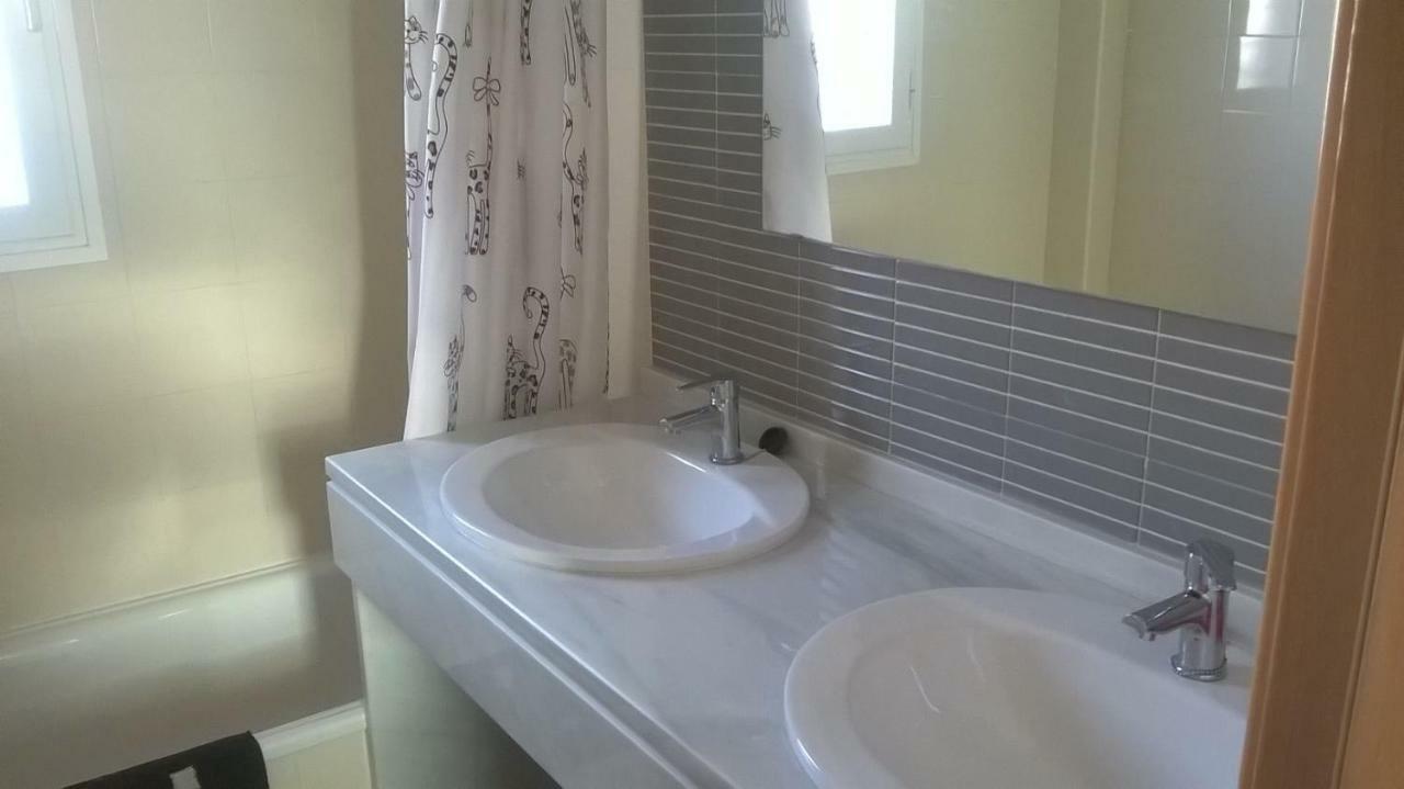 Hueznar Rural Guest House San Nicolás del Puerto Екстериор снимка