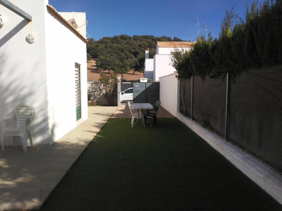 Hueznar Rural Guest House San Nicolás del Puerto Екстериор снимка